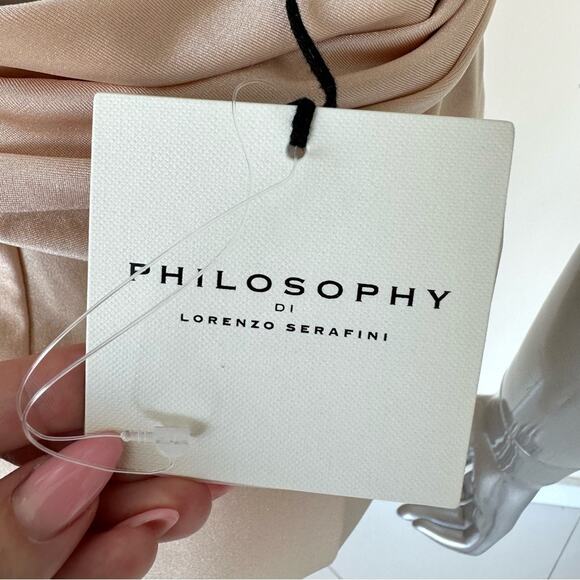 NWT!!! PHILOSOPHY by Lorenzo Serafini dress size 6 US or 42 IT Retail 2750$ - Picture 5 of 13